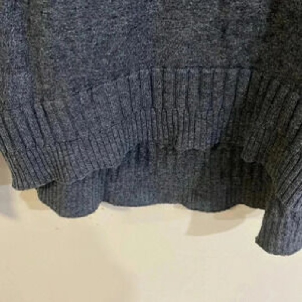 V-Neck Long Sleeve Women's Sweater - Dark Gray - Picture 8 of 9